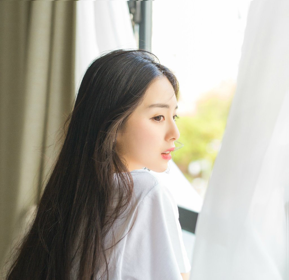 生活不是只有爱情，但你是我的生活。